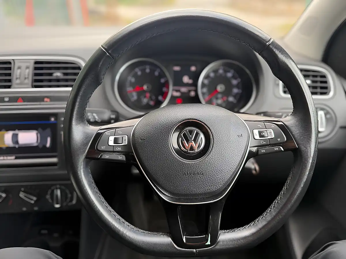 Used 2016 Volkswagen Polo Match Grey - Interior and Exterior details 14