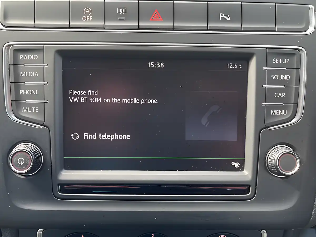 Used 2016 Volkswagen Polo Match Grey - Interior and Exterior details 11