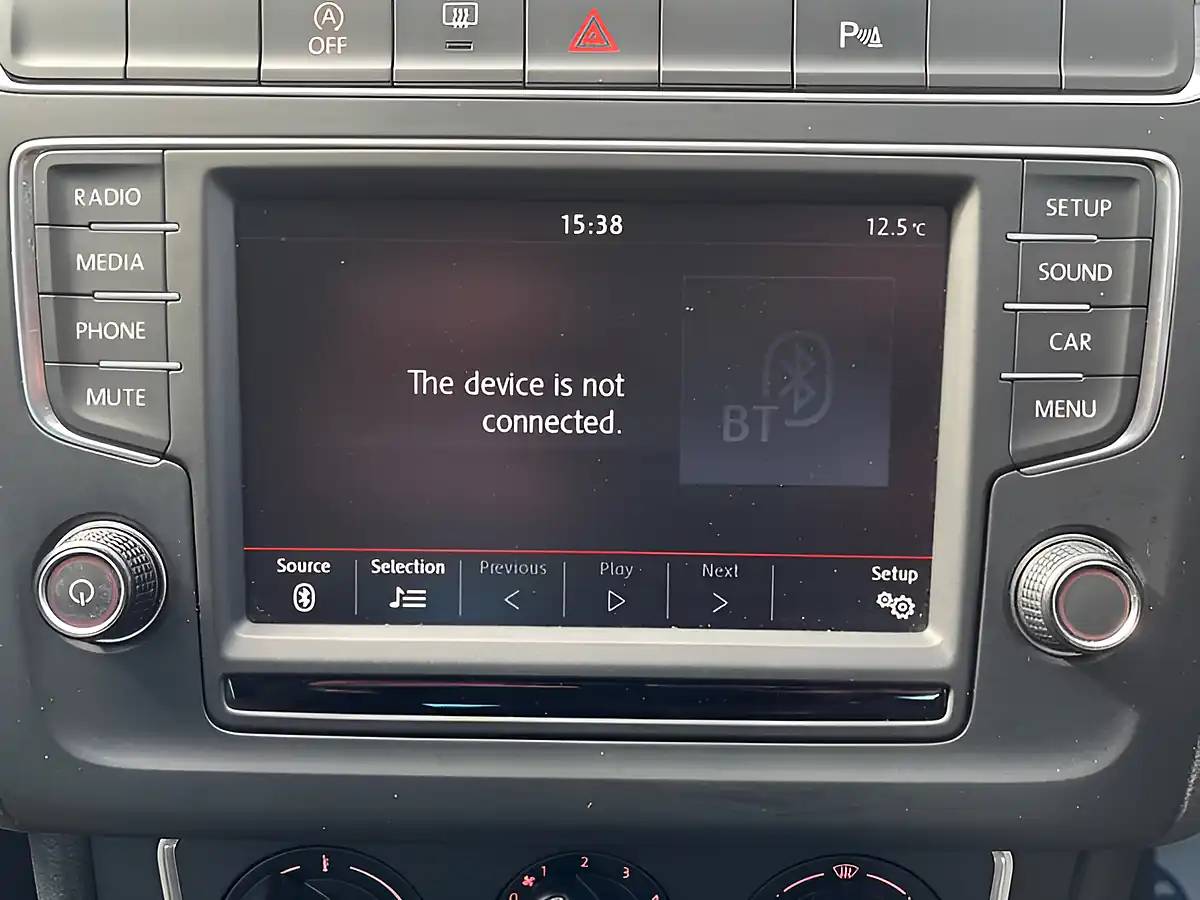 Used 2016 Volkswagen Polo Match Grey - Interior and Exterior details 13