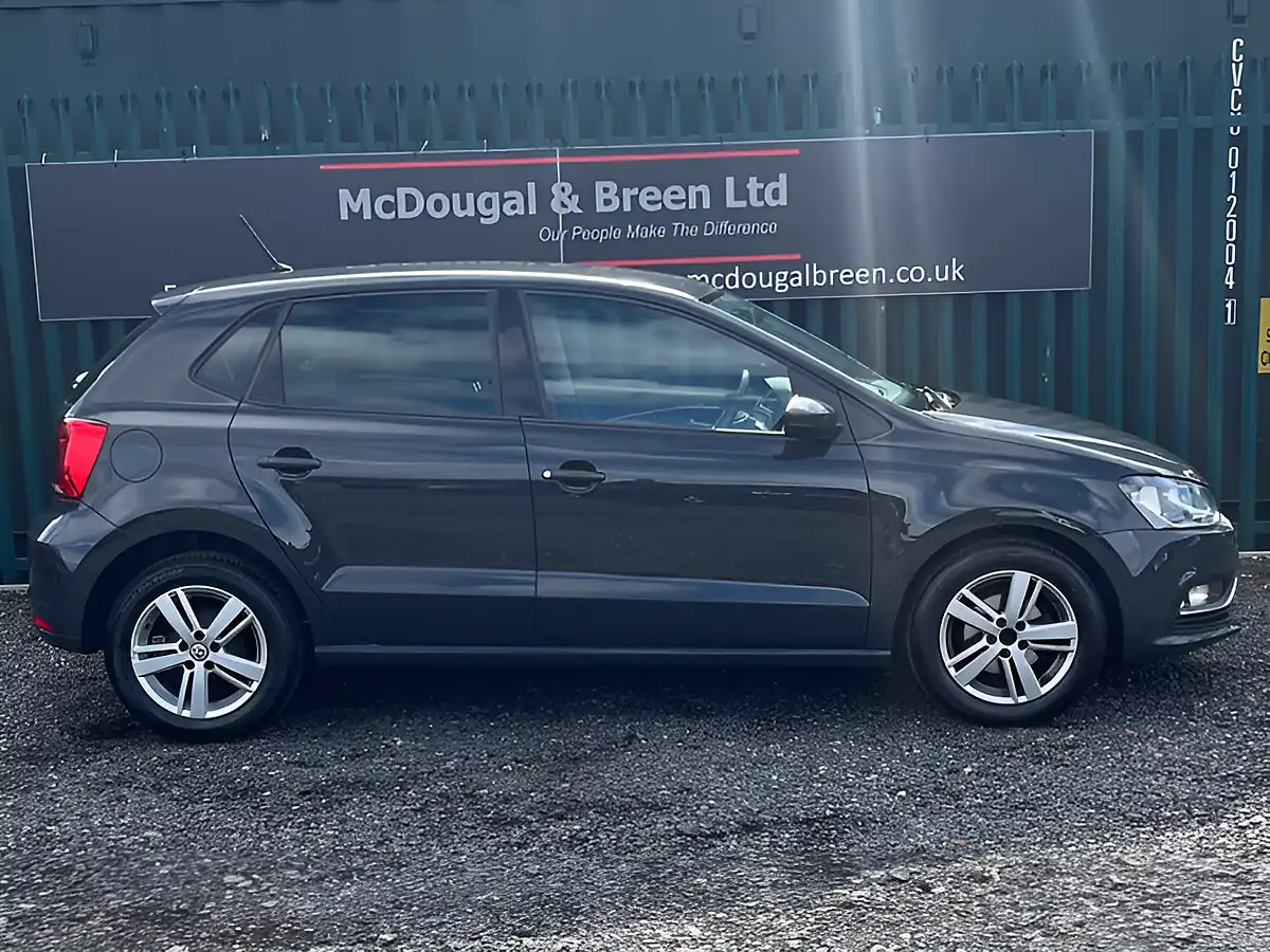 Used 2016 Volkswagen Polo Match Grey - Interior and Exterior details 7