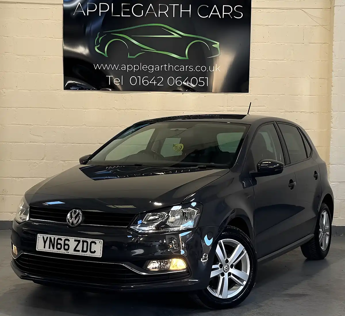 Used 2016 Volkswagen Polo Match Grey - Interior and Exterior details 5