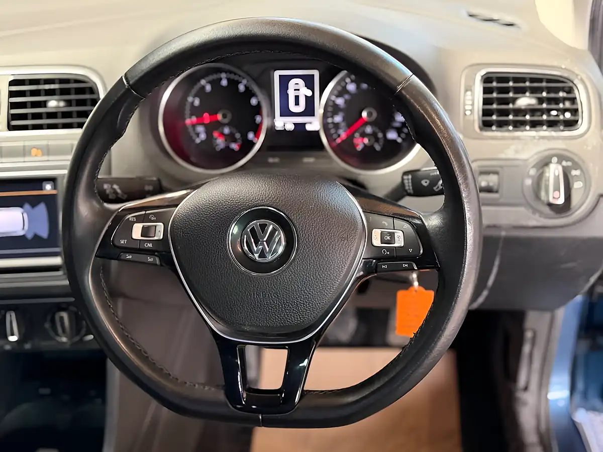 Used 2016 Volkswagen Polo Match - Interior and Exterior details 2