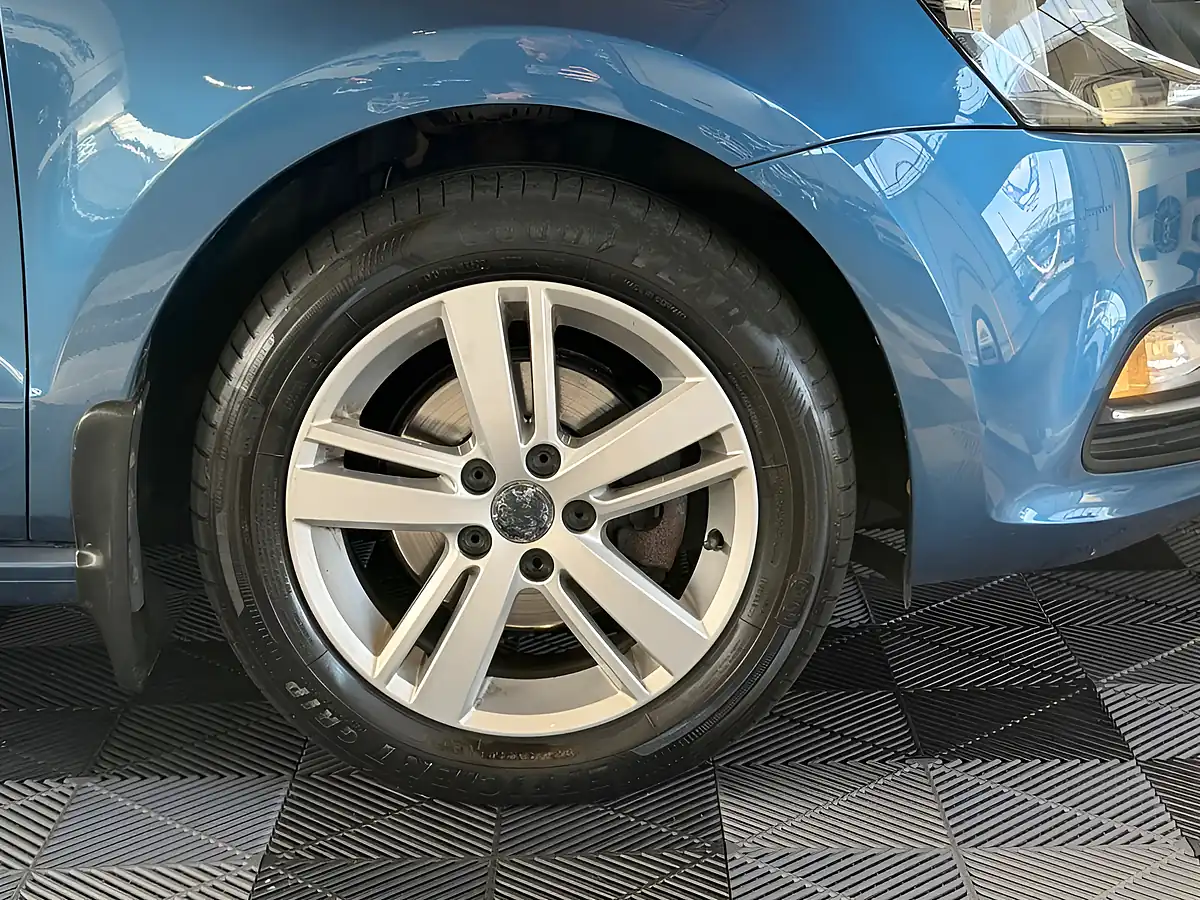 Used 2016 Volkswagen Polo Match - Interior and Exterior details 3