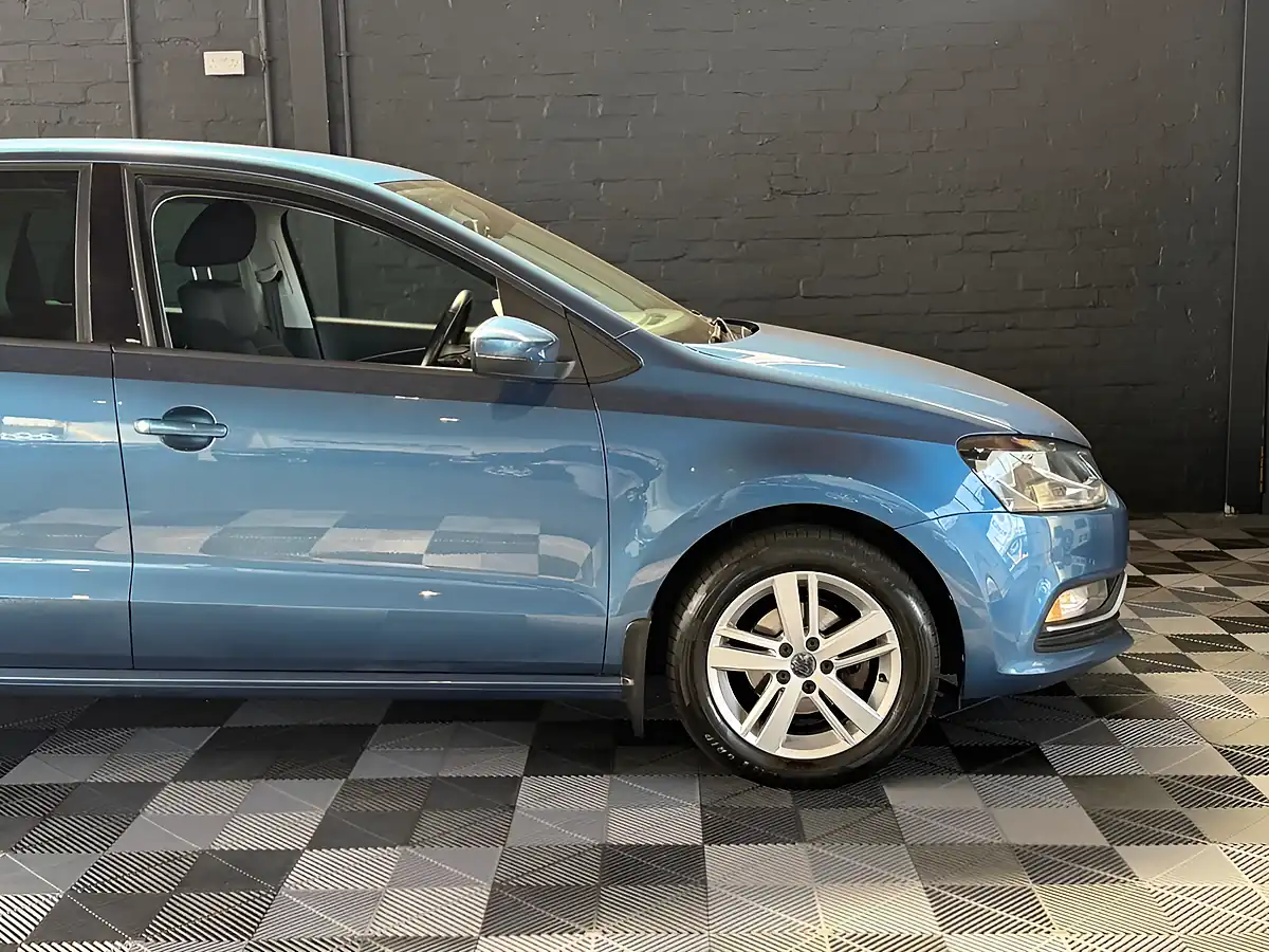 Used 2016 Volkswagen Polo Match - Interior and Exterior details 4