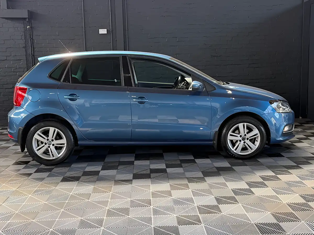 Used 2016 Volkswagen Polo Match - Interior and Exterior details 8