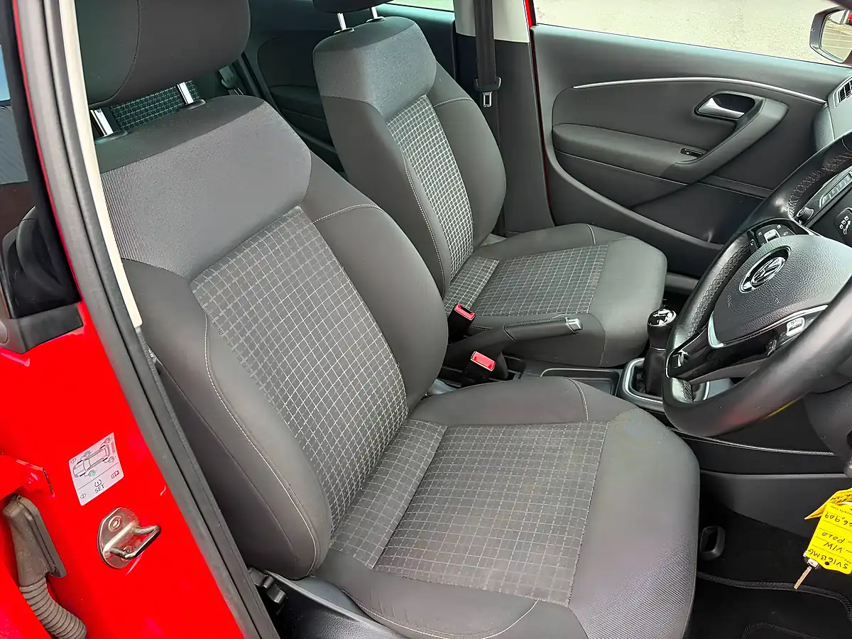 Used 2016 Volkswagen Polo Match Red - Interior and Exterior details 13