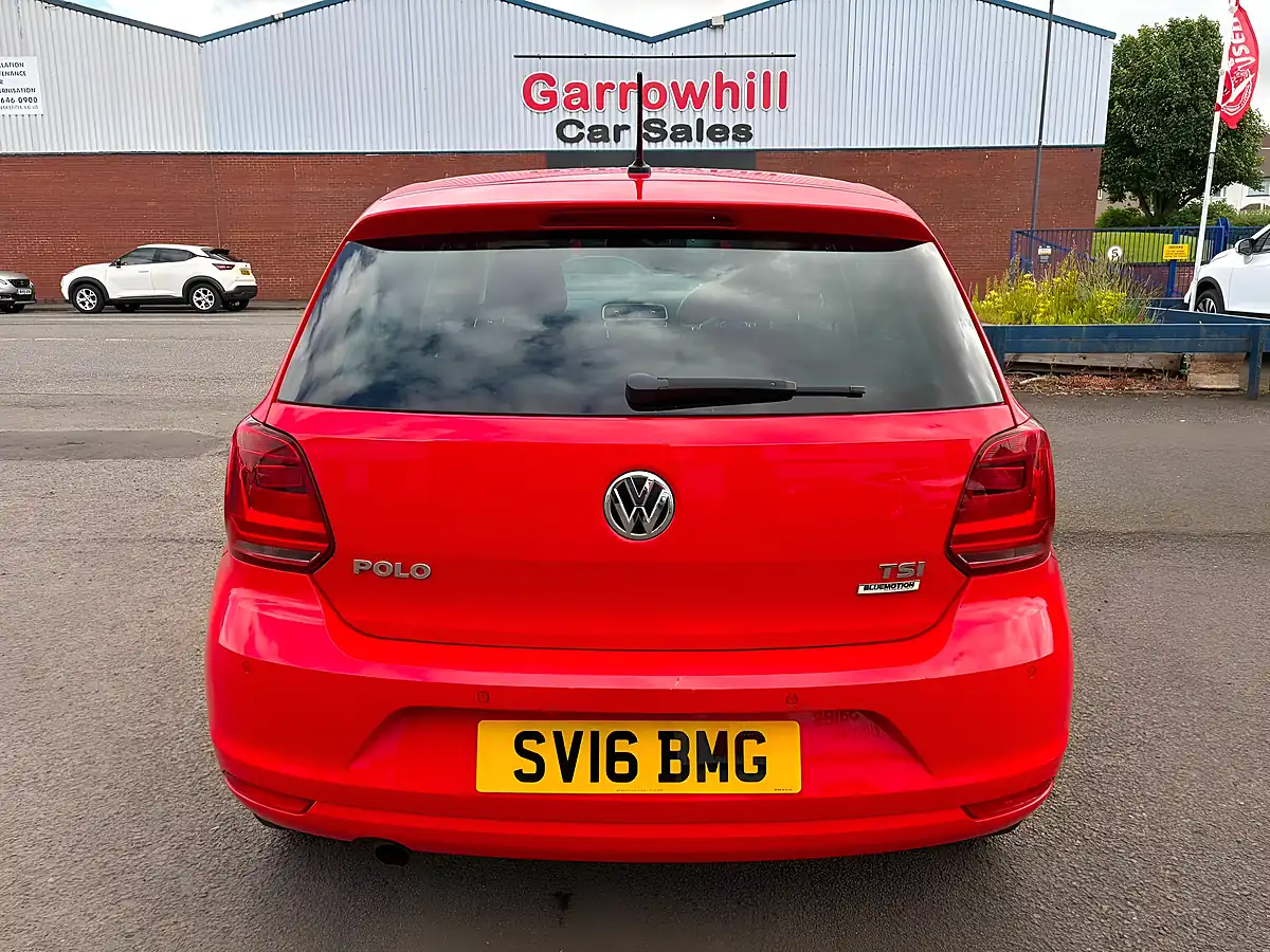 Used 2016 Volkswagen Polo Match Red - Interior and Exterior details 9