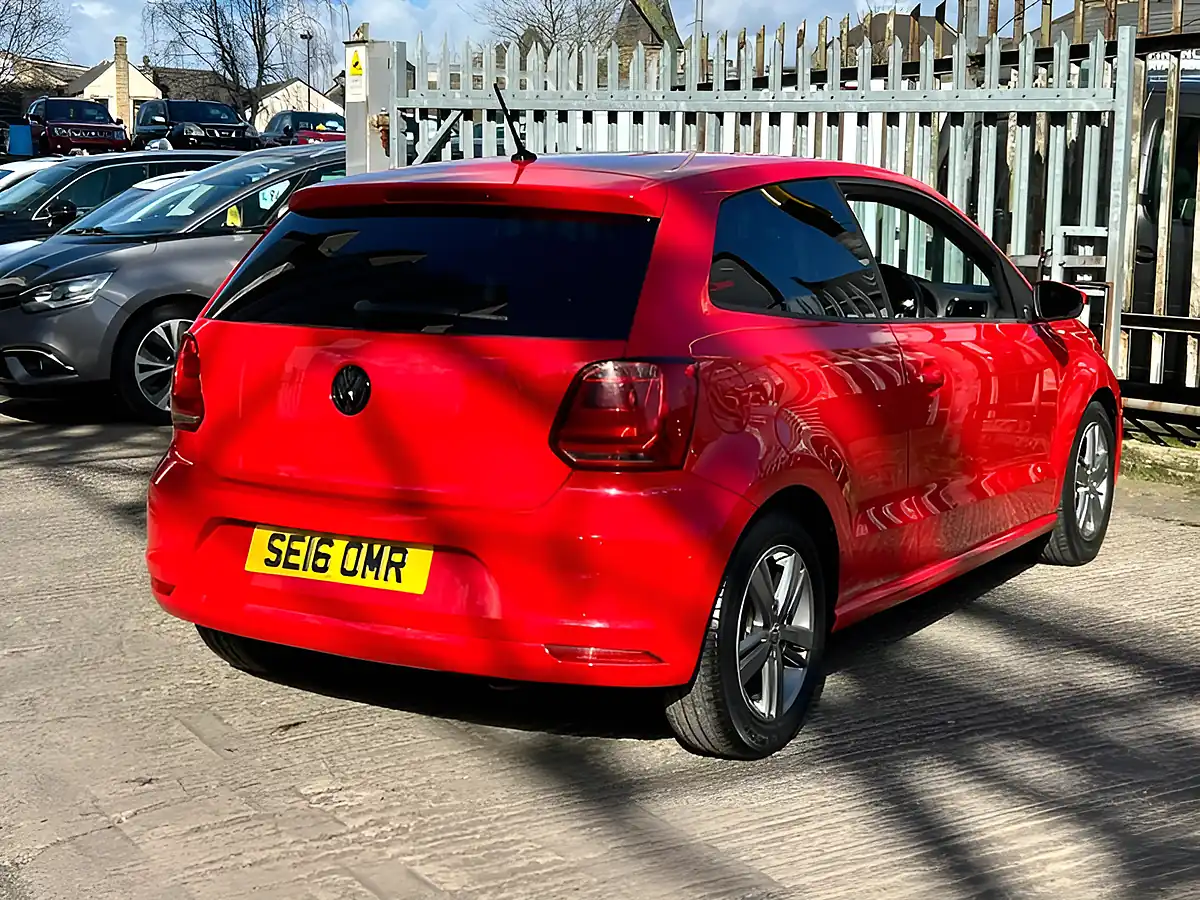 Used 2016 Volkswagen Polo Match Red - Interior and Exterior details 10