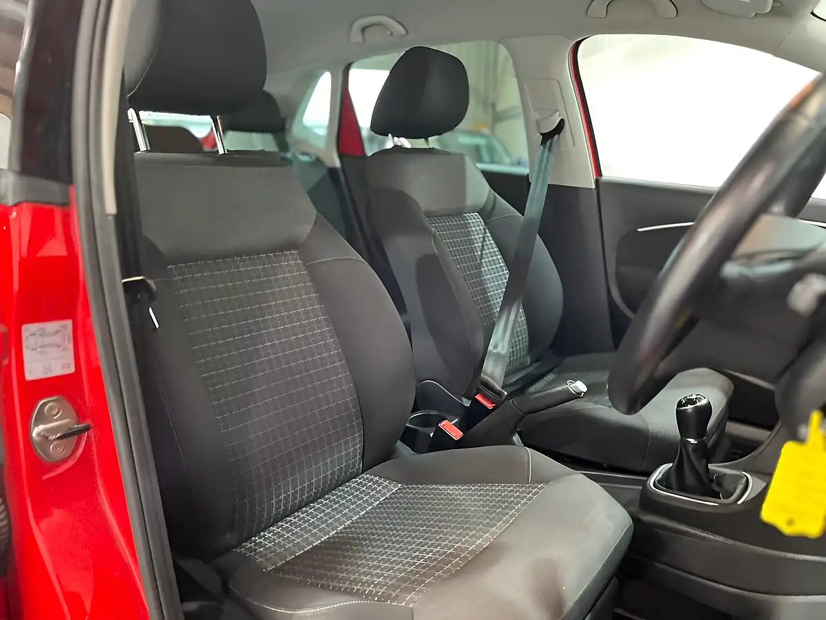 Used 2016 Volkswagen Polo Match Red - Interior and Exterior details 16