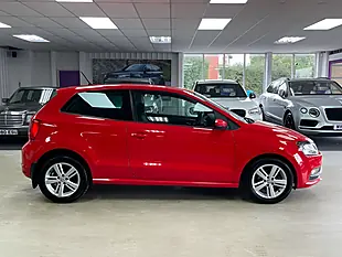 Used 2016 Volkswagen Polo Match Red - Interior and Exterior details 10