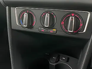 Used 2016 Volkswagen Polo Match Red - Interior and Exterior details 3