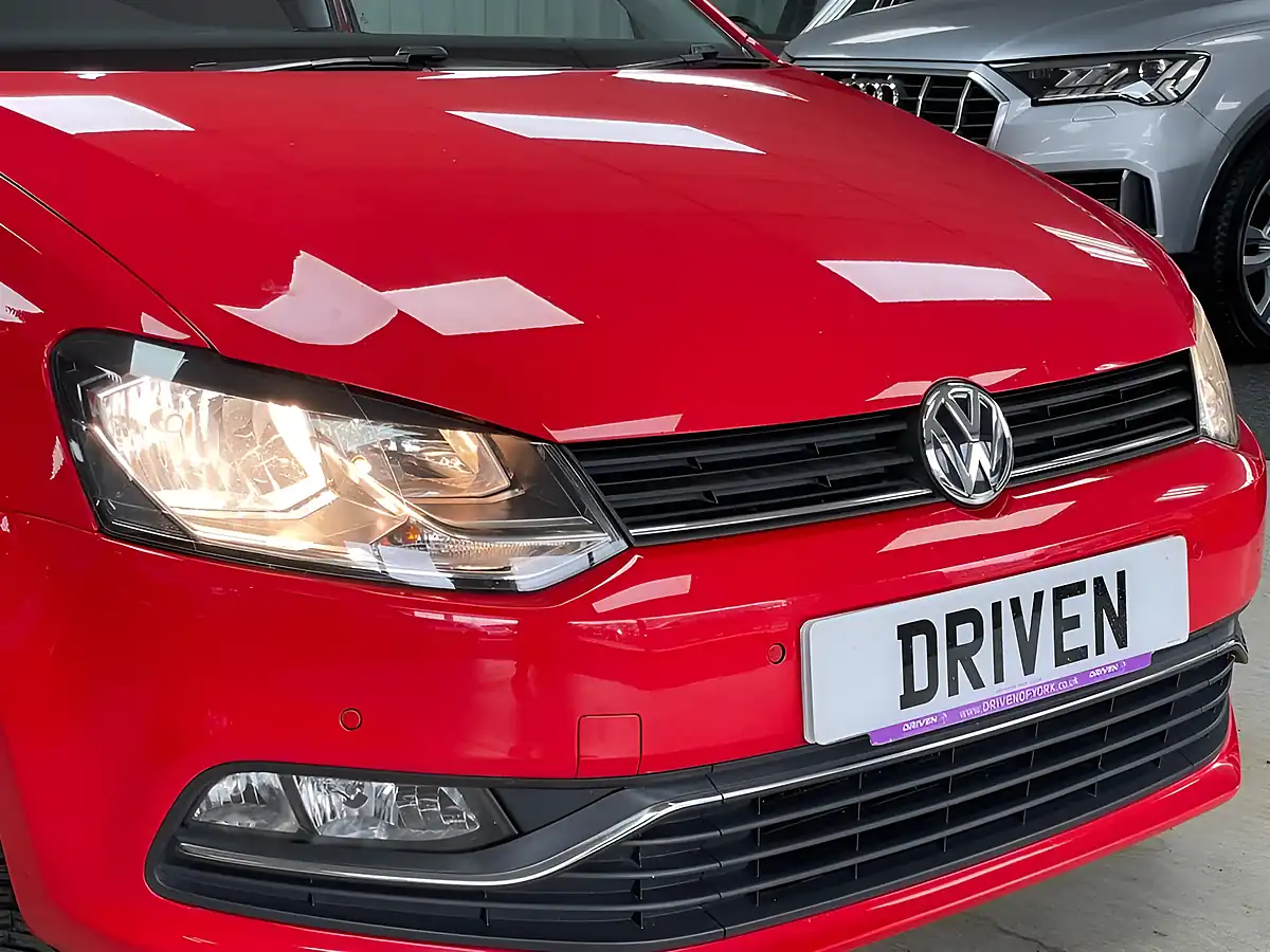 Used 2016 Volkswagen Polo Match Red - Interior and Exterior details 5