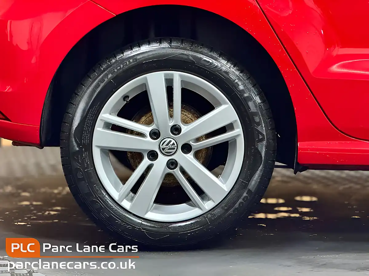 Used 2016 Volkswagen Polo Match Red - Interior and Exterior details 10