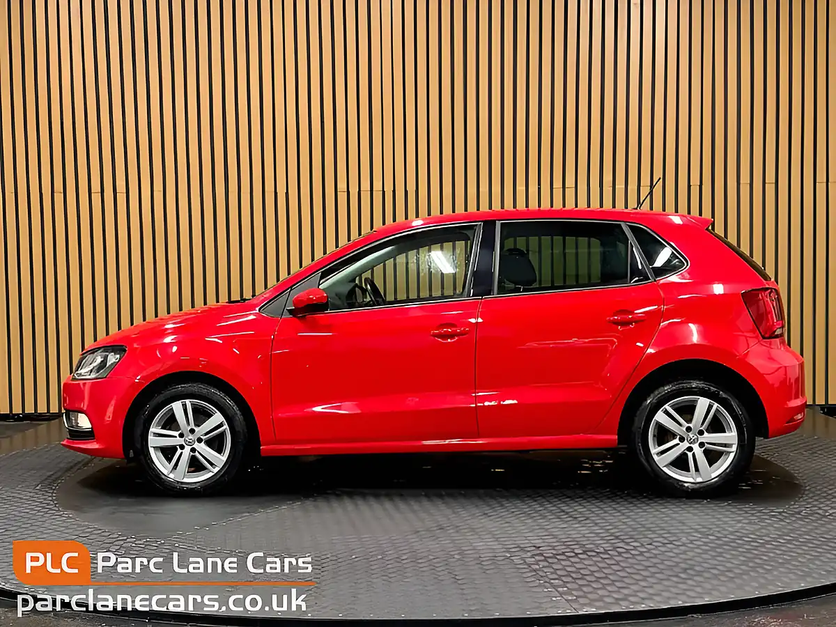 Used 2016 Volkswagen Polo Match Red - Interior and Exterior details 7