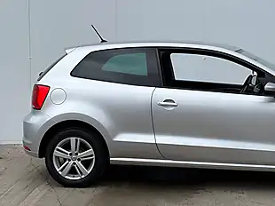 Used 2016 Volkswagen Polo Match Reflex Silver - Interior and Exterior details 9