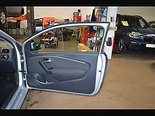 Used 2016 Volkswagen Polo Match Reflex Silver - Interior and Exterior details 14