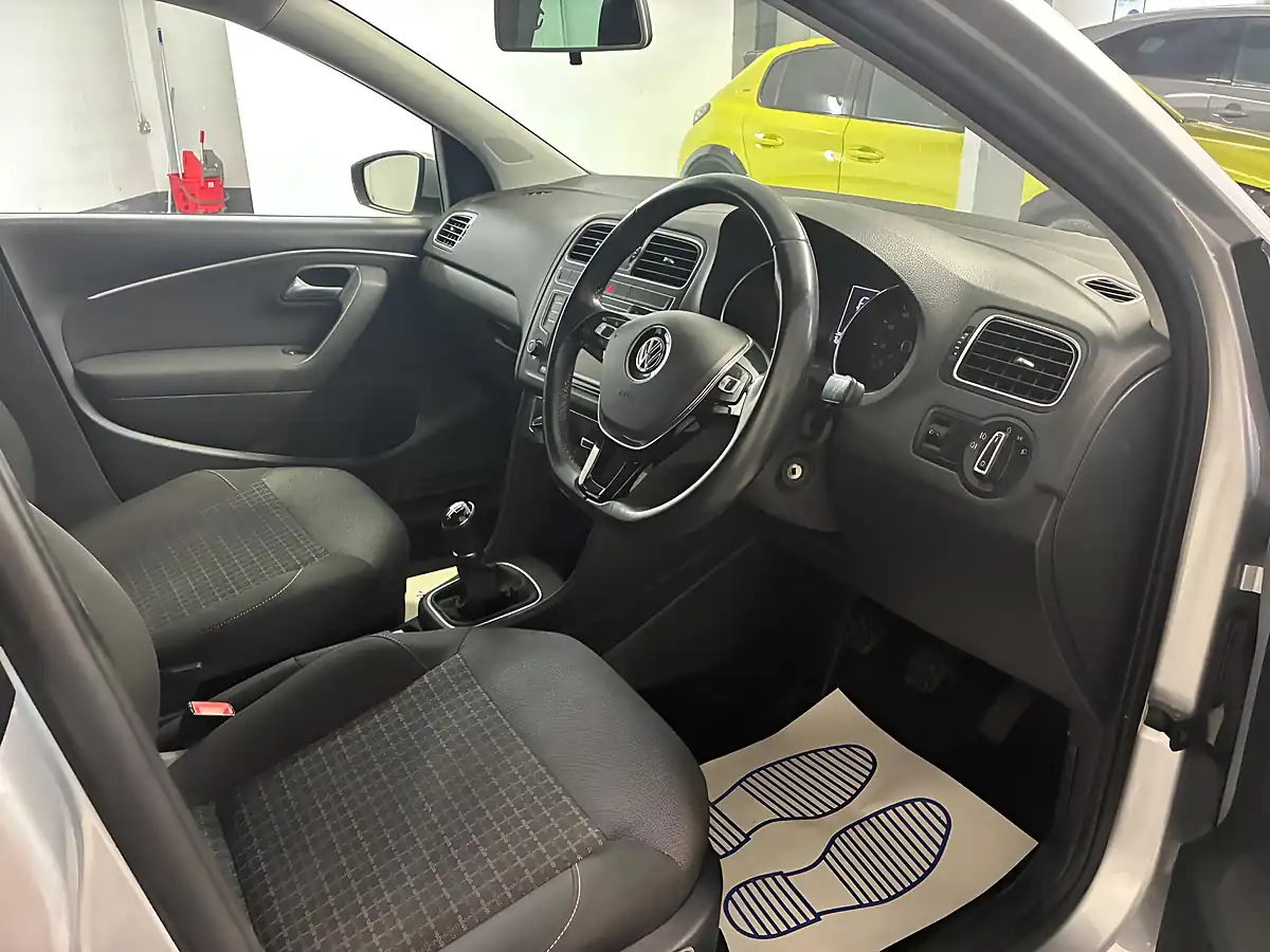 Used 2016 Volkswagen Polo Match Silver - Interior and Exterior details 12
