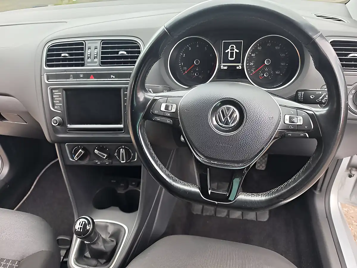 Used 2016 Volkswagen Polo Match Silver - Interior and Exterior details 13