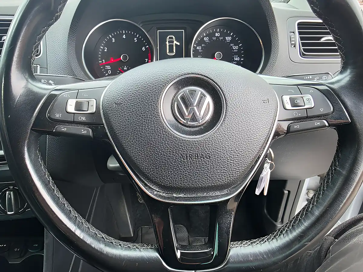Used 2016 Volkswagen Polo Match Silver - Interior and Exterior details 19