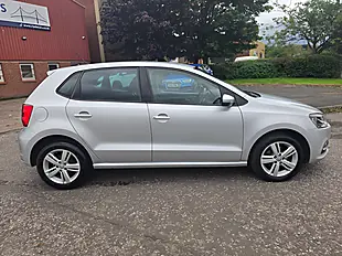 Used 2016 Volkswagen Polo Match Silver - Interior and Exterior details 4