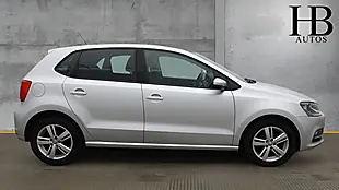 Used 2016 Volkswagen Polo Match Silver - Interior and Exterior details 5