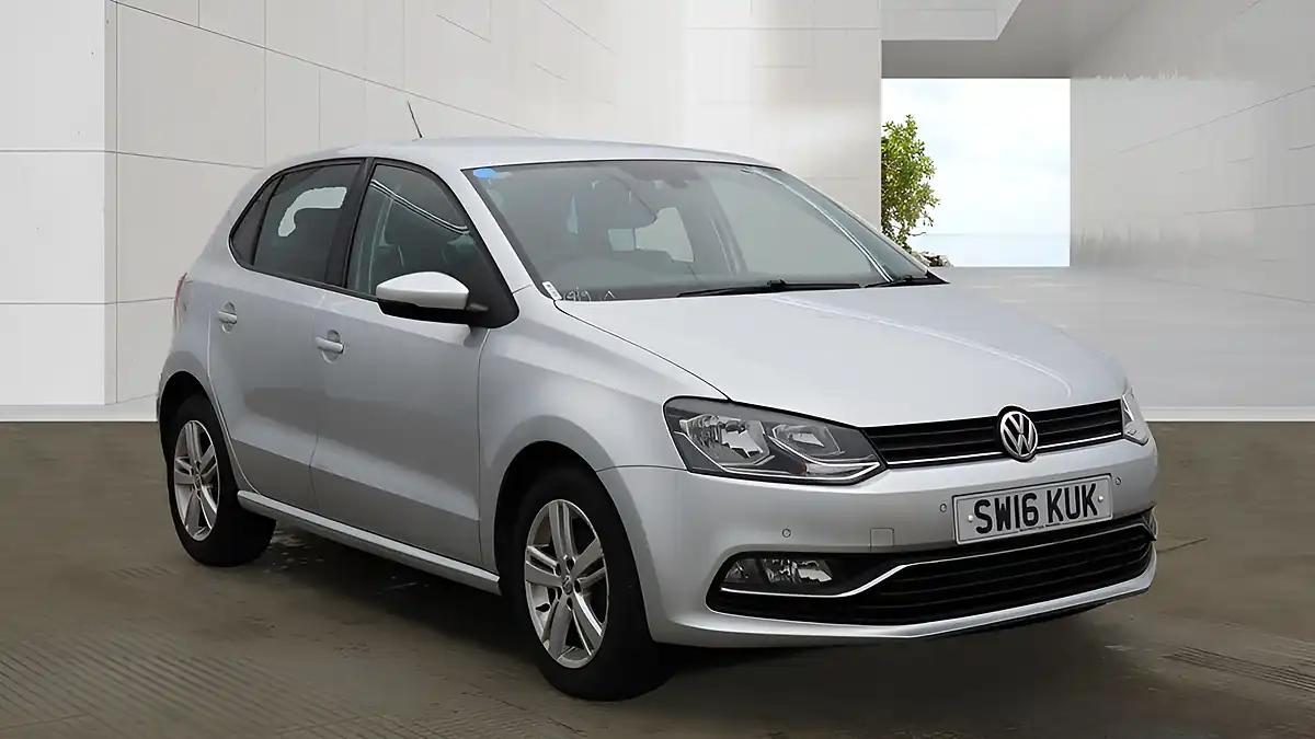 Used 2016 Volkswagen Polo Match Silver - Interior and Exterior details 7