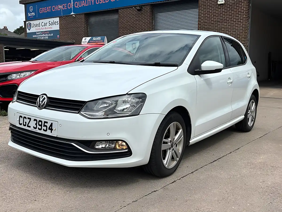 Used 2016 Volkswagen Polo Match White - Interior and Exterior details 3