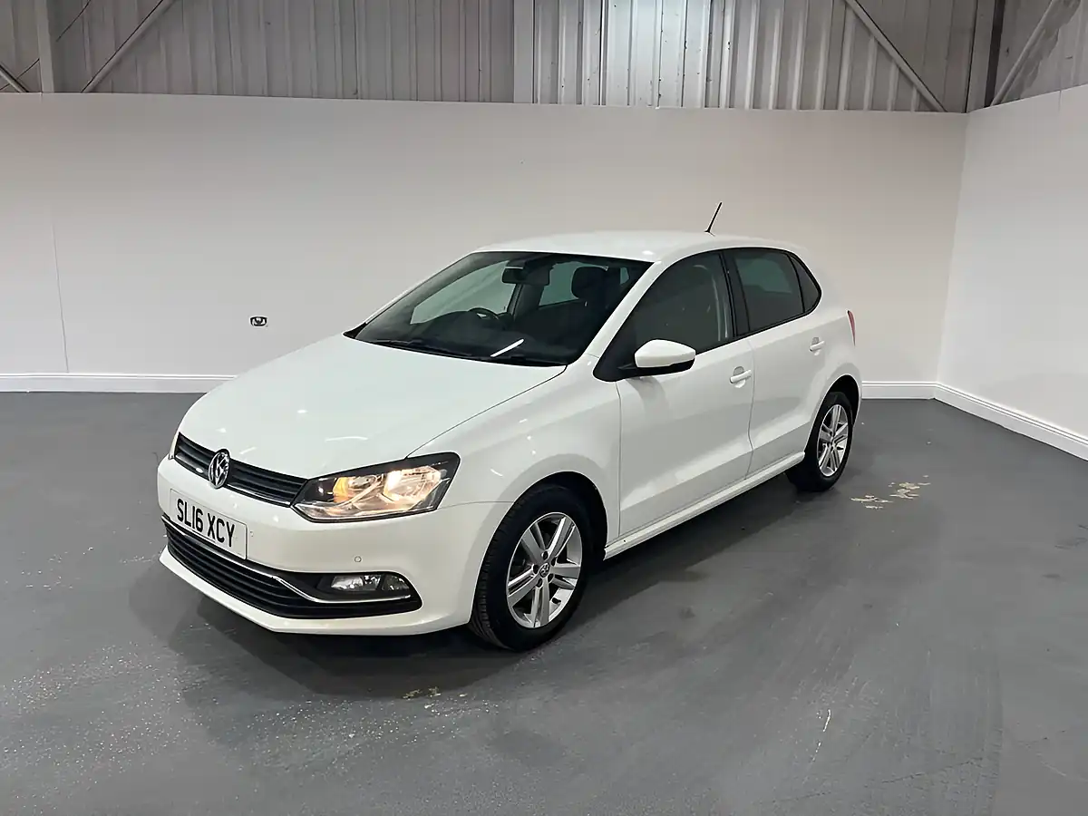 Used 2016 Volkswagen Polo Match White - Interior and Exterior details 3