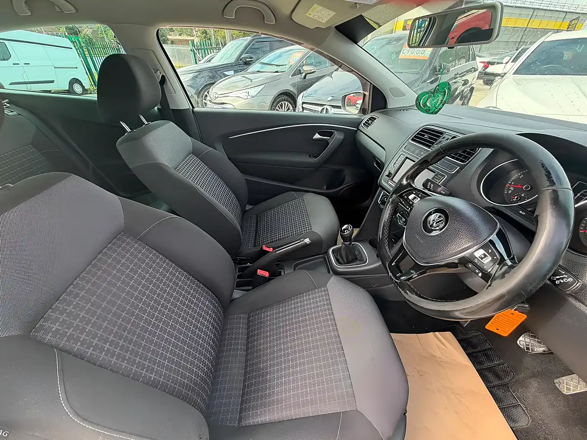 Used 2016 Volkswagen Polo Match White - Interior and Exterior details 15