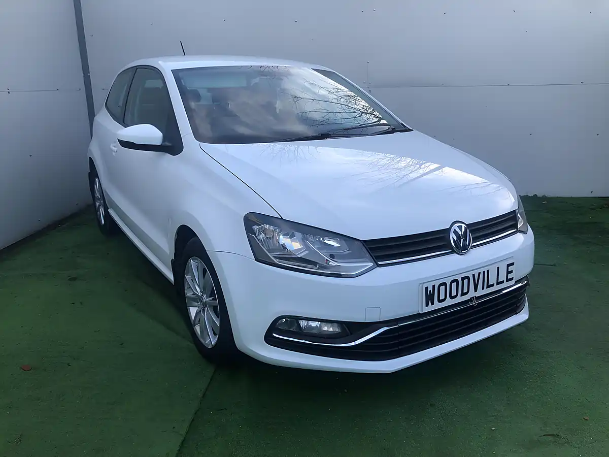 Used 2016 Volkswagen Polo Match White - Interior and Exterior details 3