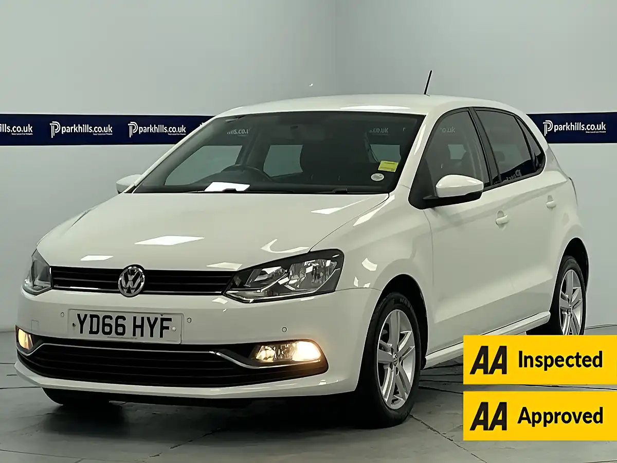 Used 2016 Volkswagen Polo Match White - Front View