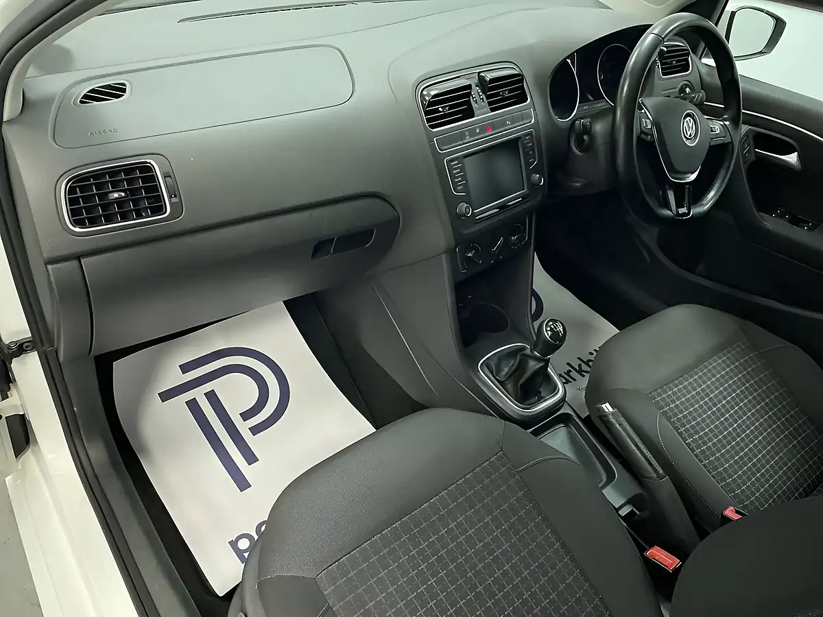 Used 2016 Volkswagen Polo Match White - Interior and Exterior details 5
