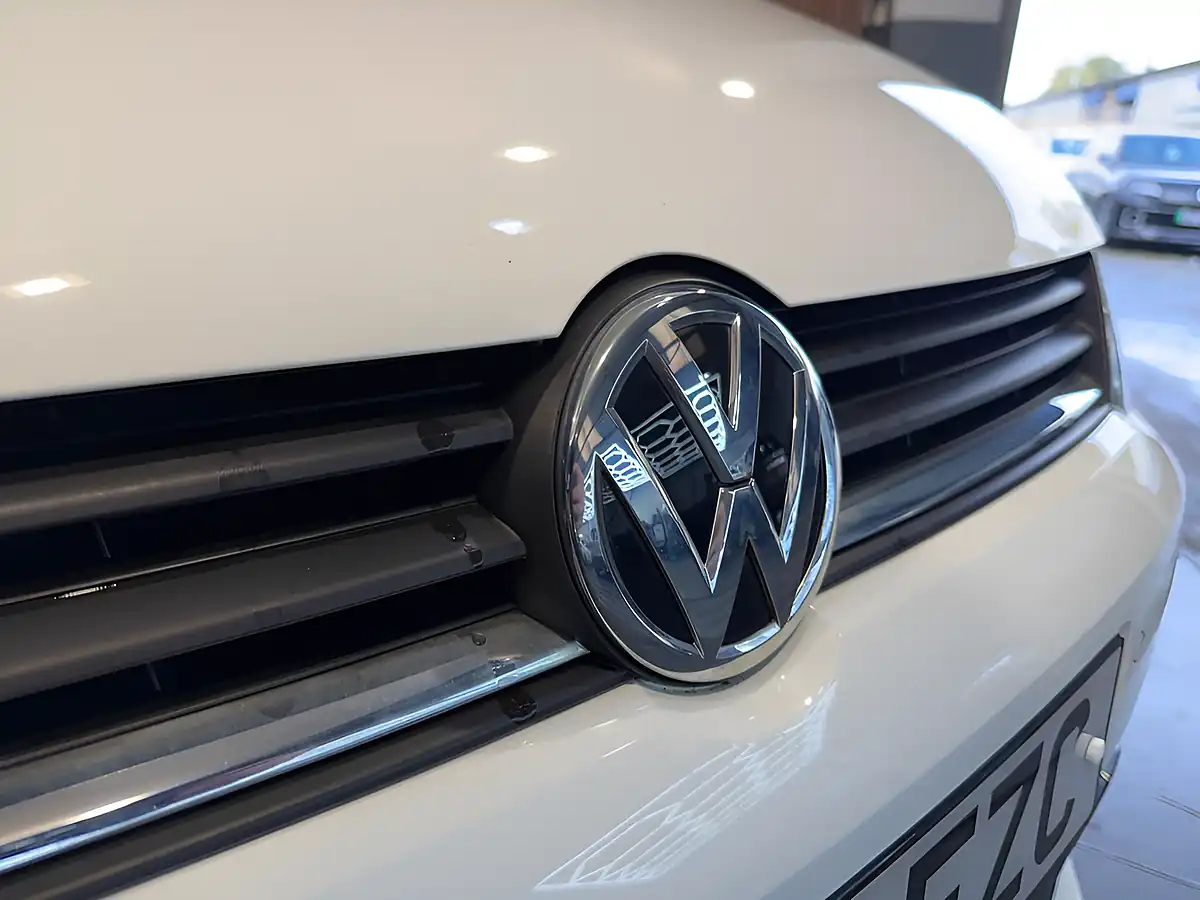 Used 2016 Volkswagen Polo Match White - Interior and Exterior details 19