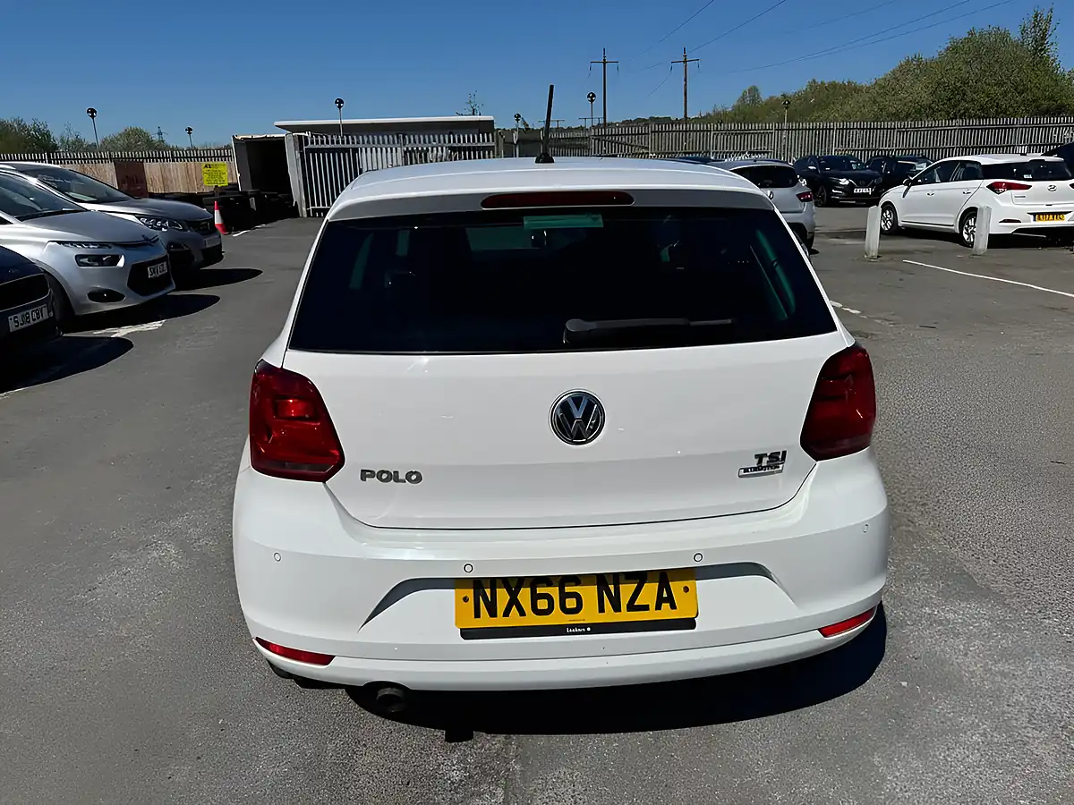 Used 2016 Volkswagen Polo Match White - Interior and Exterior details 9