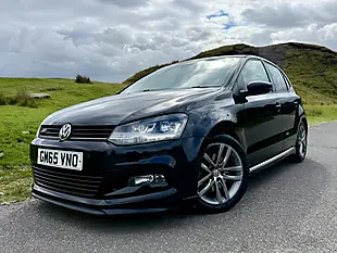 Used 2016 Volkswagen Polo R-Line Deep Black - Interior and Exterior details 12