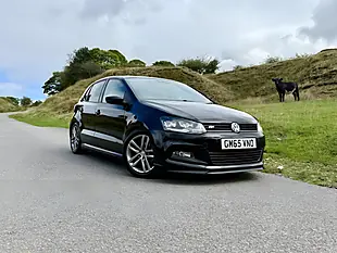 Used 2016 Volkswagen Polo R-Line Deep Black - Interior and Exterior details 14