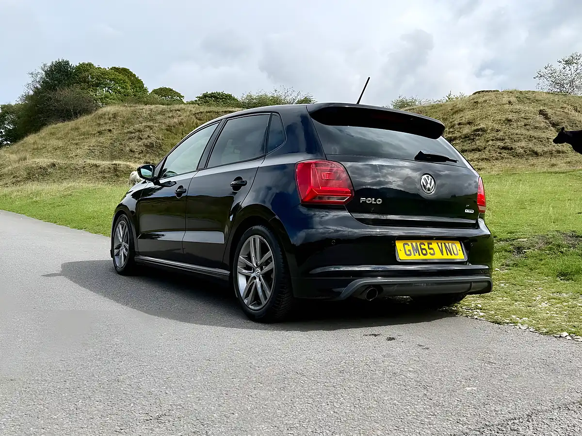Used 2016 Volkswagen Polo R-Line Deep Black - Interior and Exterior details 7