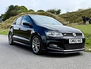 Used 2016 Volkswagen Polo R-Line Deep Black - Interior and Exterior details 9