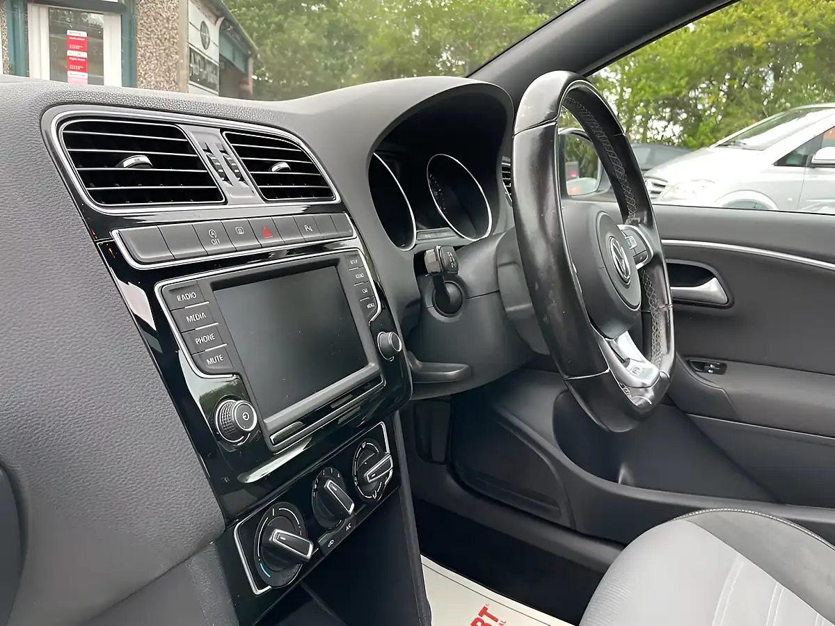 Used 2016 Volkswagen Polo R-Line Grey - Interior and Exterior details 16