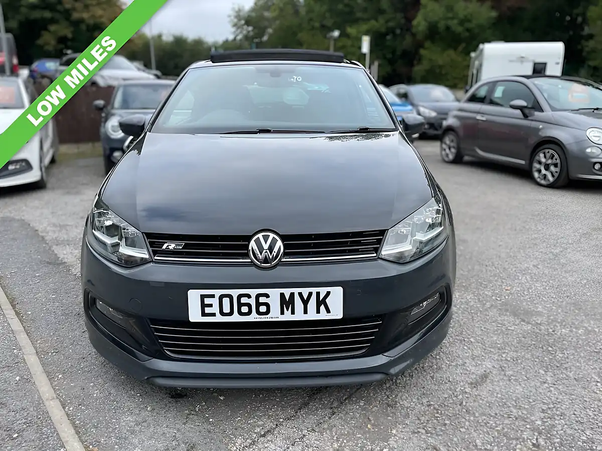Used 2016 Volkswagen Polo R-Line Grey - Interior and Exterior details 4