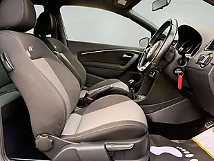 Used 2016 Volkswagen Polo R-Line White - Interior and Exterior details 11