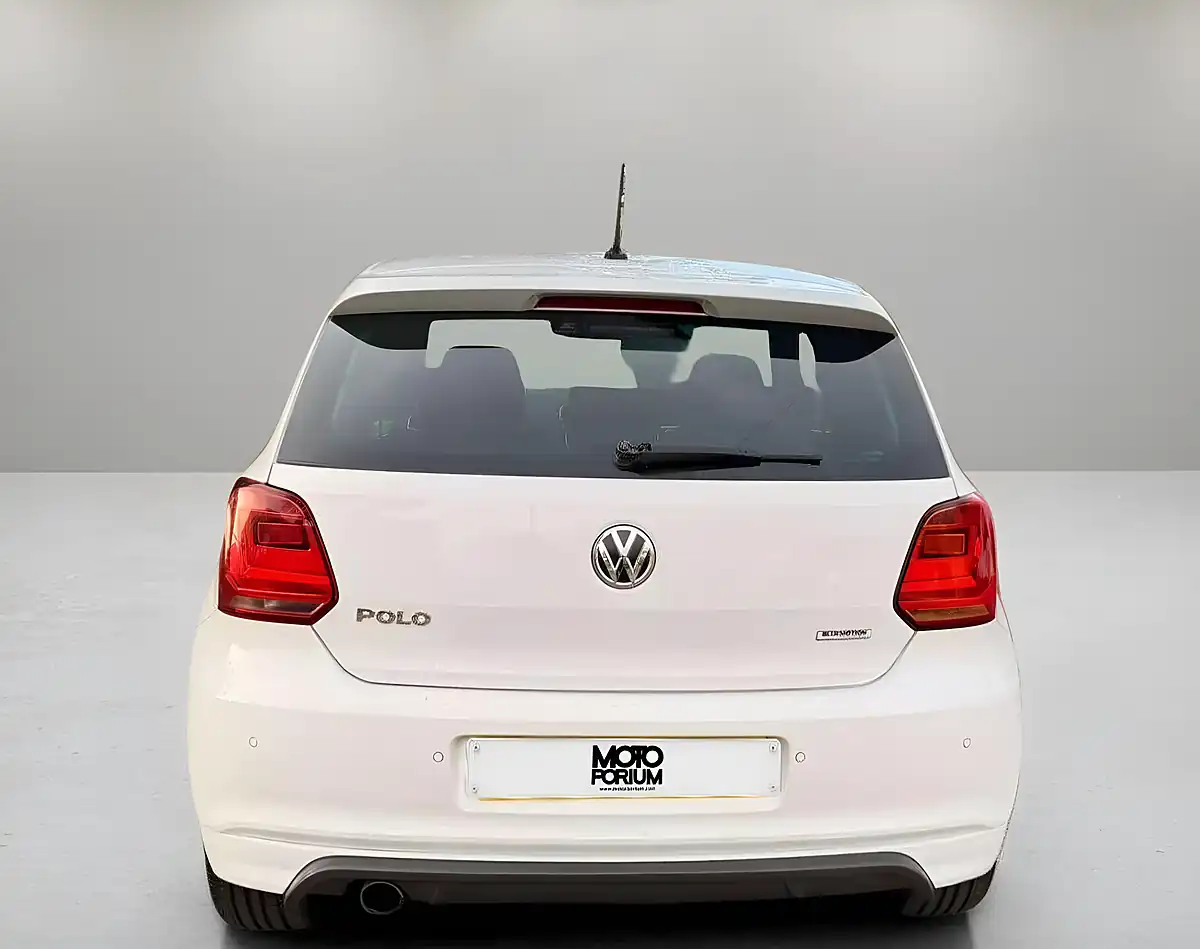 Used 2016 Volkswagen Polo R-Line White - Interior and Exterior details 20