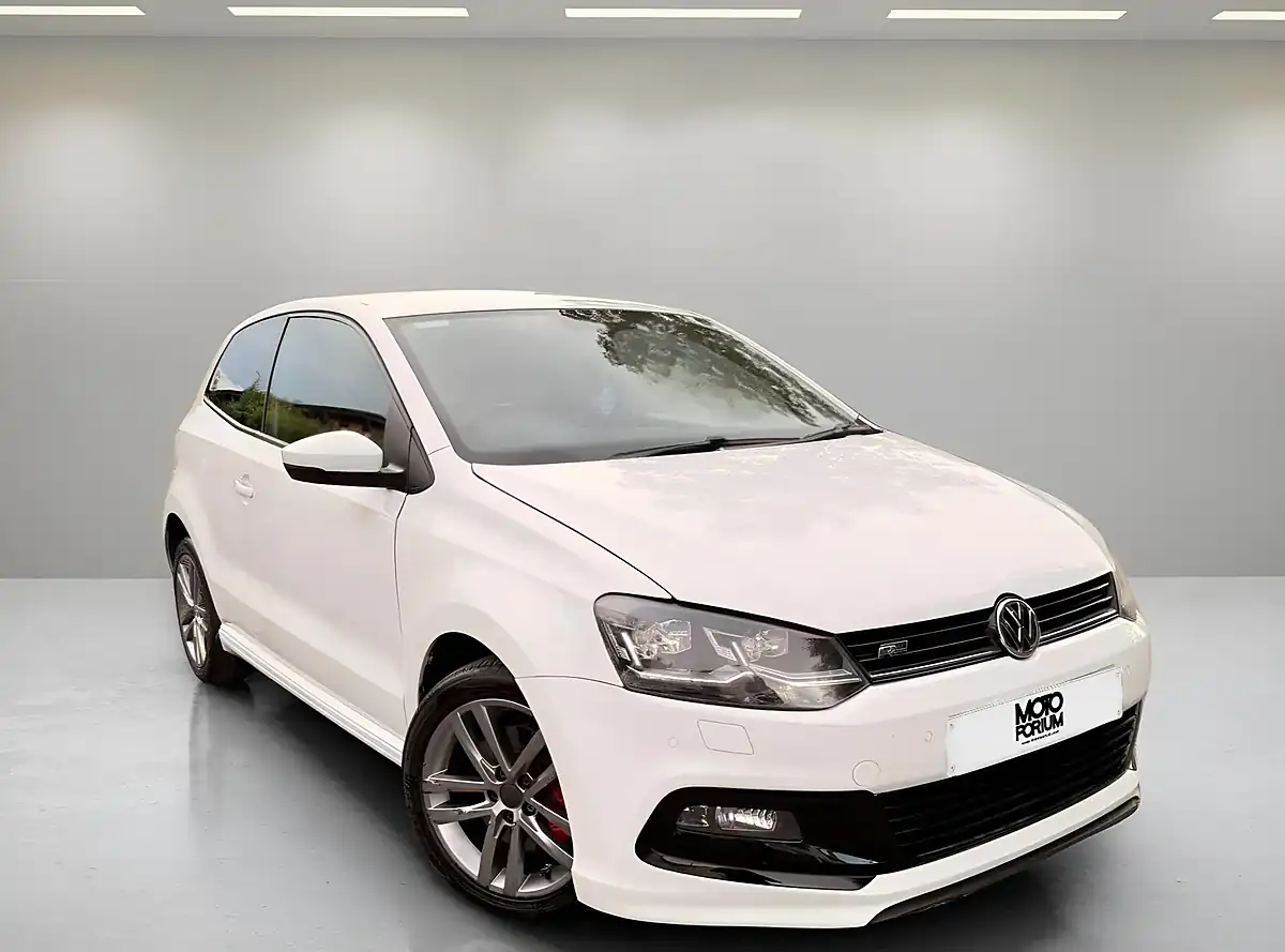 Used 2016 Volkswagen Polo R-Line White - Interior and Exterior details 6