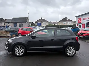 Used 2016 Volkswagen Polo Se Black - Interior and Exterior details 7