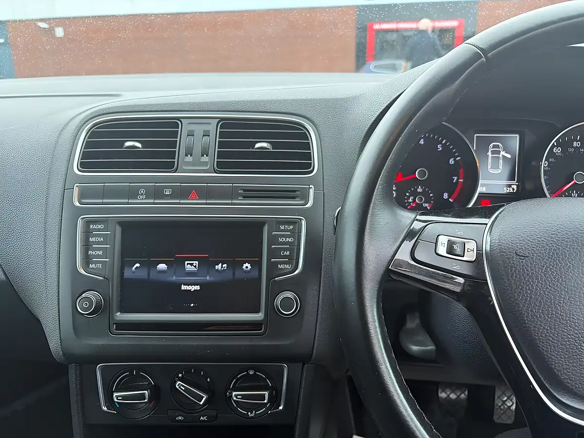Used 2016 Volkswagen Polo Se Black - Interior and Exterior details 8
