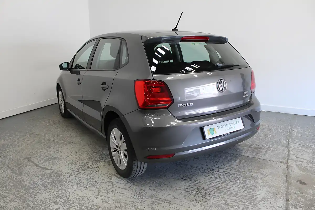Used 2016 Volkswagen Polo Se Grey - Interior and Exterior details 5
