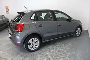 Used 2016 Volkswagen Polo Se Grey - Interior and Exterior details 8