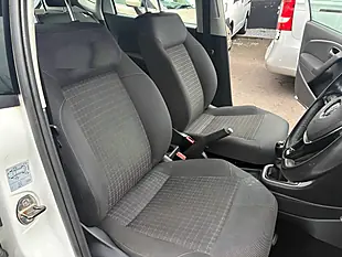 Used 2016 Volkswagen Polo Se White - Interior and Exterior details 17