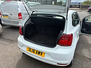 Used 2016 Volkswagen Polo Se White - Interior and Exterior details 9