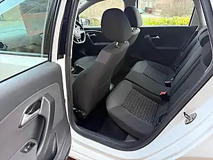 Used 2016 Volkswagen Polo Se White - Interior and Exterior details 12